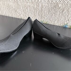 Black San Miguel Shoes Women's Low Heel Slip-Ons